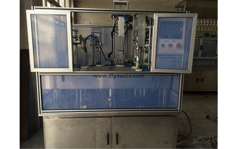 噴頭自動灌裝、上蓋旋蓋