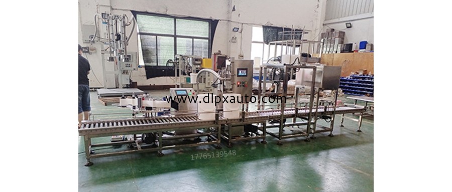 18升礦泉水自動貼標灌裝機