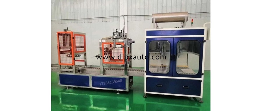 自動夾蓋灌裝機(jī)