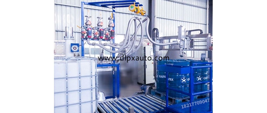 800L噸桶有泡沫灌裝機的優點